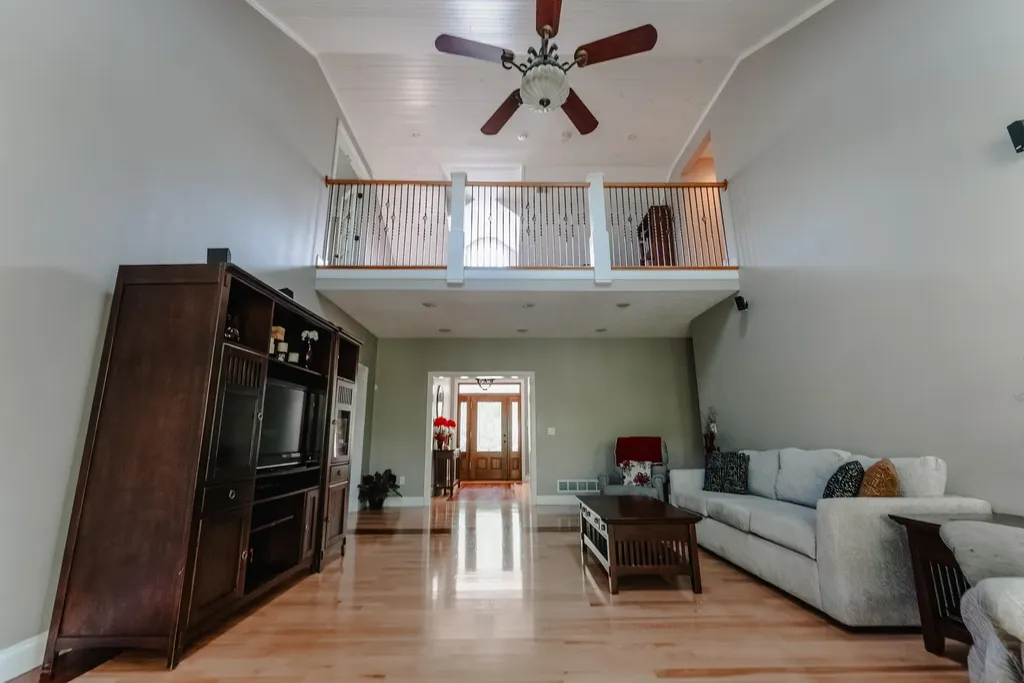 157 Derby Lane Columbia KY 42728
