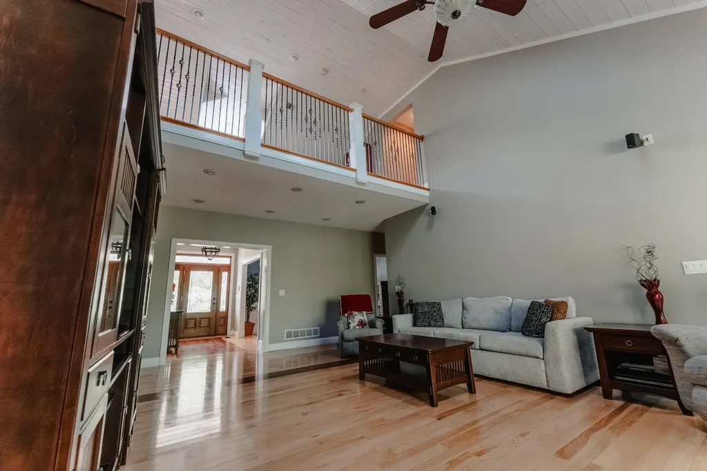 157 Derby Lane Columbia KY 42728