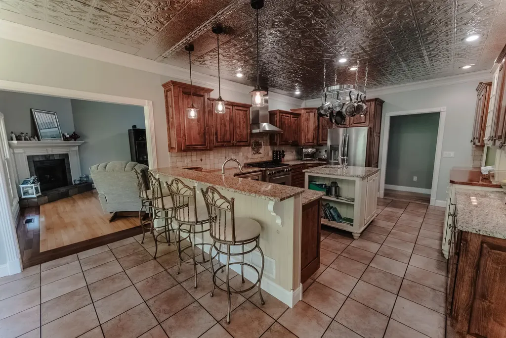 157 Derby Lane Columbia KY 42728