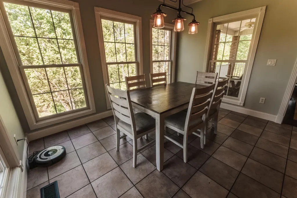 157 Derby Lane Columbia KY 42728