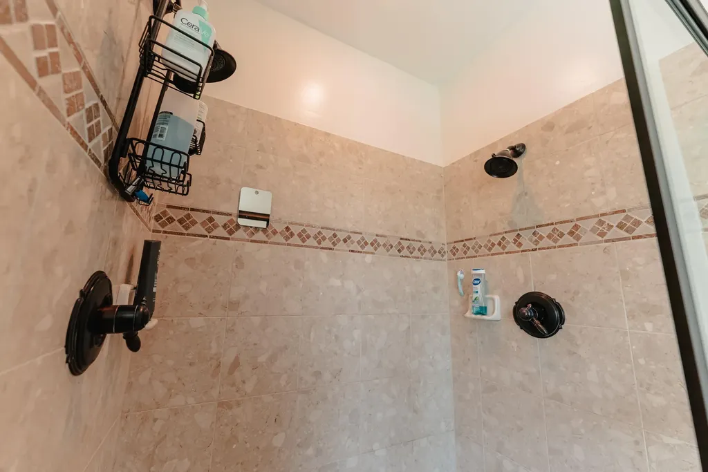 157 Derby Lane Columbia KY 42728