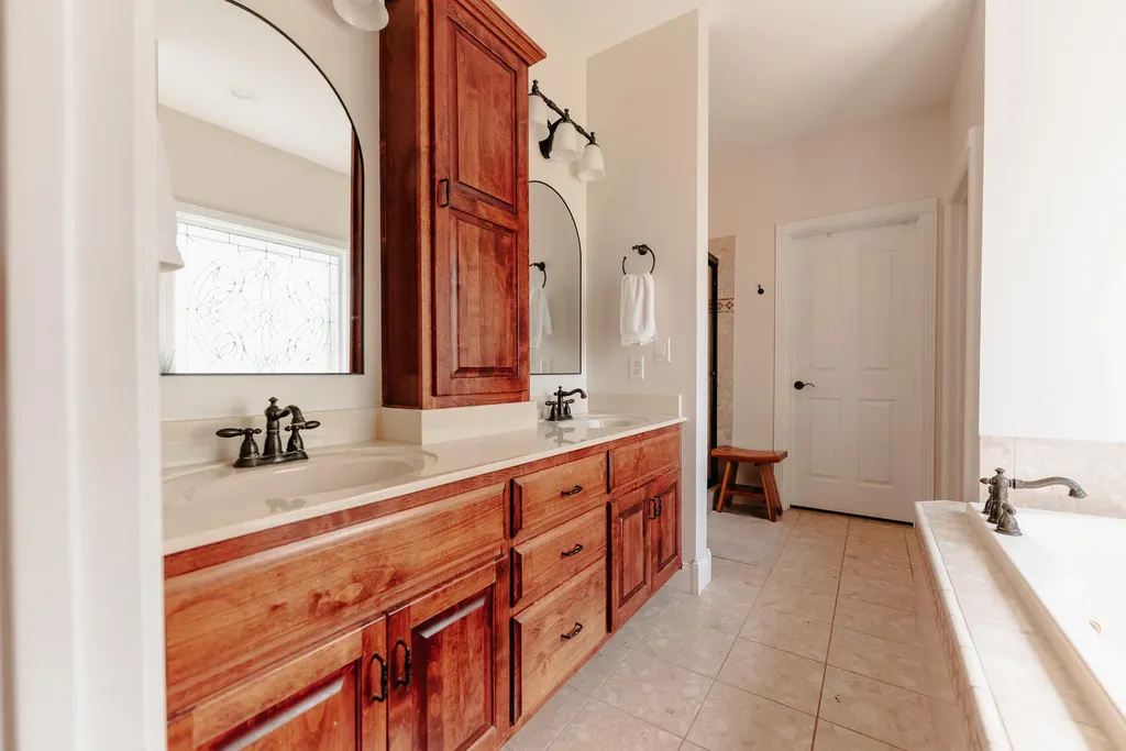 157 Derby Lane Columbia KY 42728