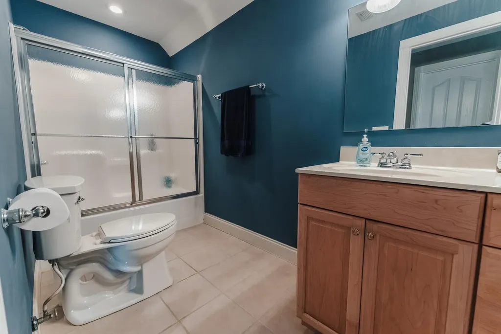 157 Derby Lane Columbia KY 42728