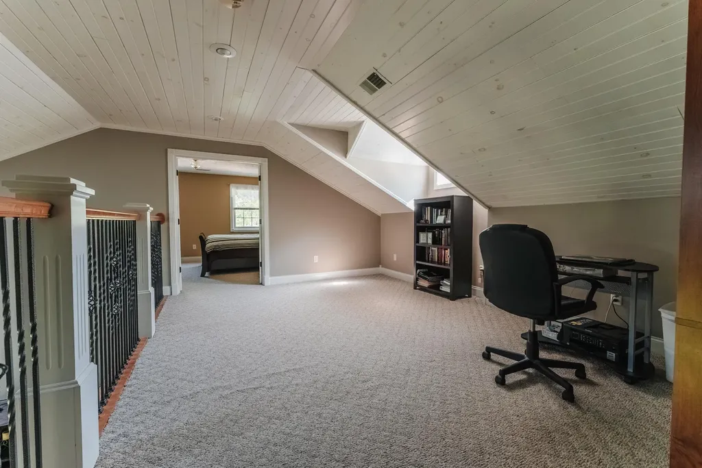 157 Derby Lane Columbia KY 42728
