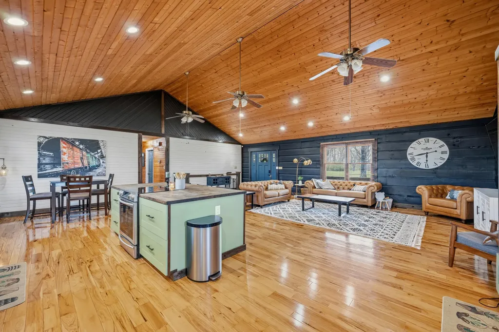 1540 Roberts Hill Drive Richmond KY 40475