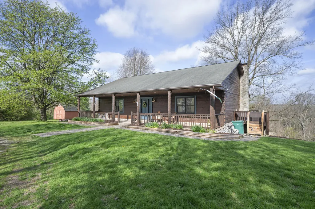 1540 Roberts Hill Drive Richmond KY 40475