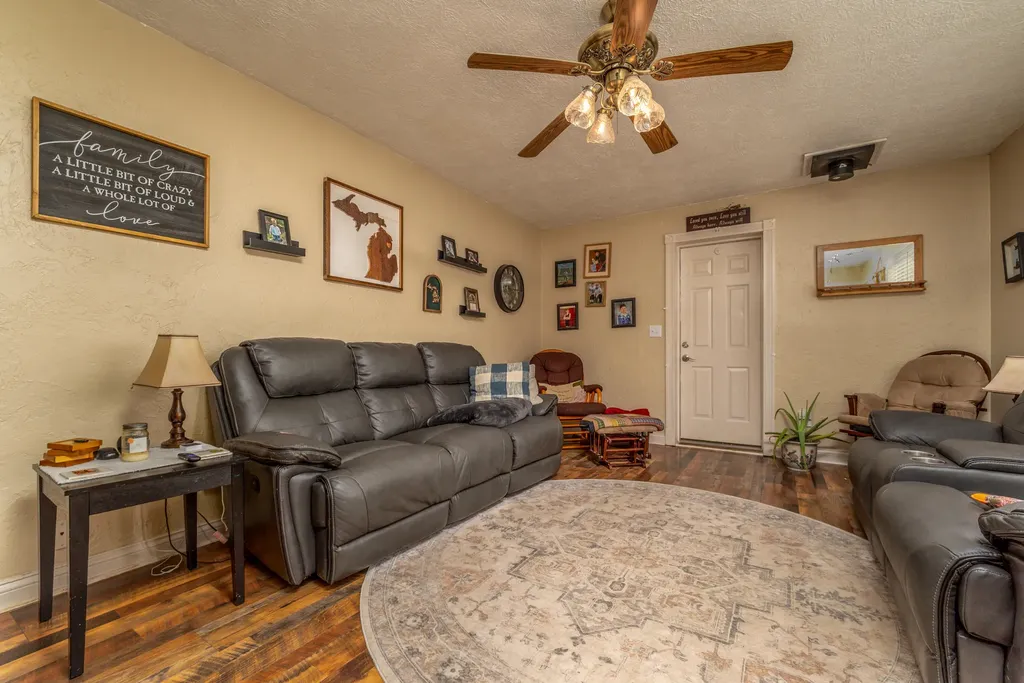 970 Trumbo Road Olive Hill KY 41164