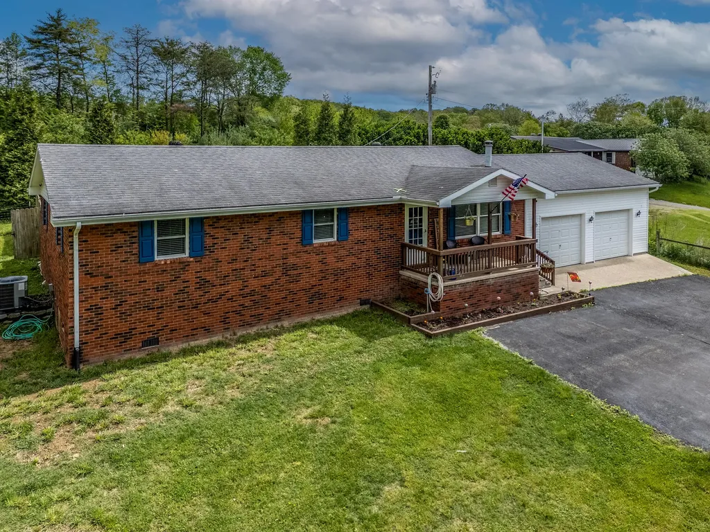 970 Trumbo Road Olive Hill KY 41164
