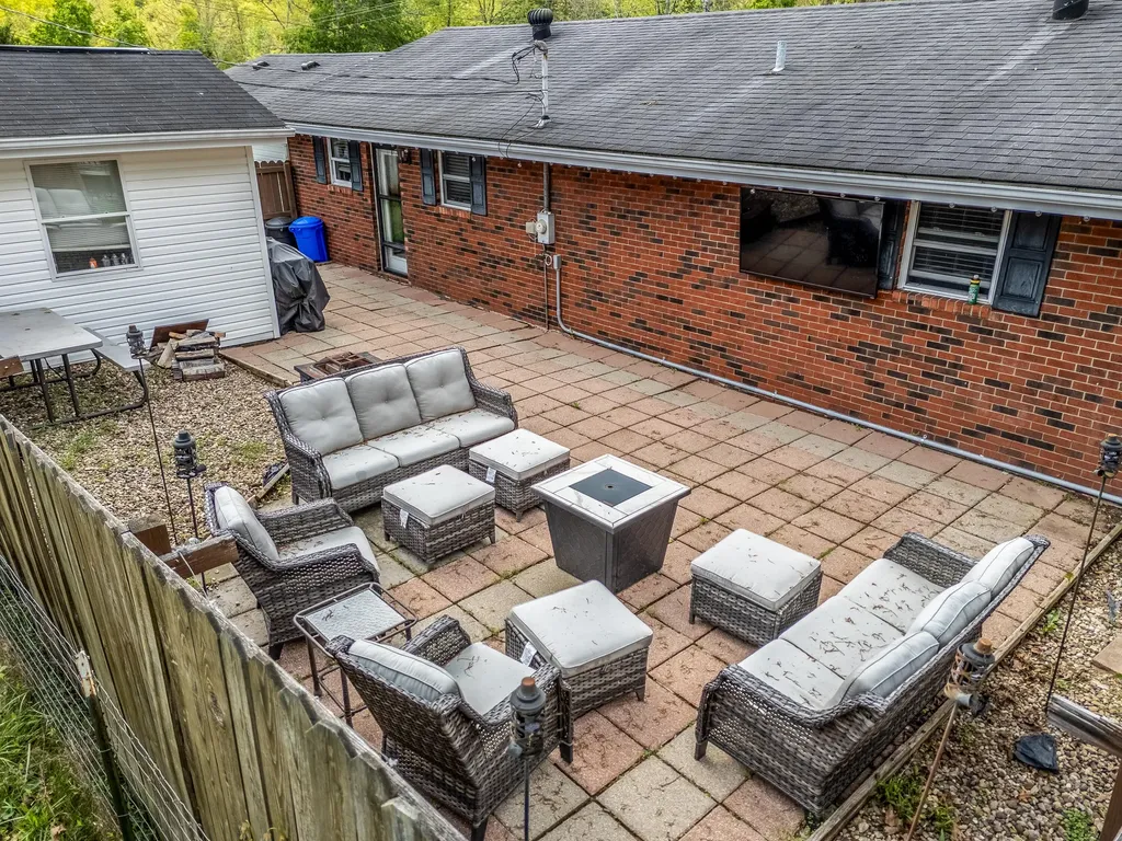 970 Trumbo Road Olive Hill KY 41164