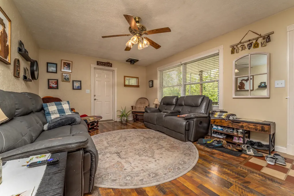 970 Trumbo Road Olive Hill KY 41164