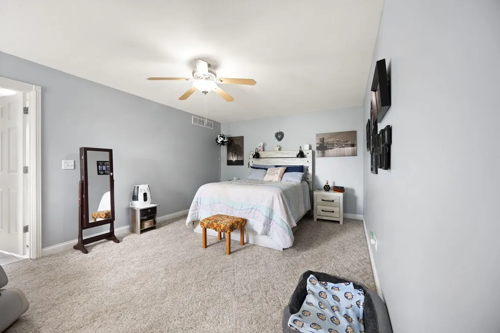 84 Elm Loop Hustonville KY 40437
