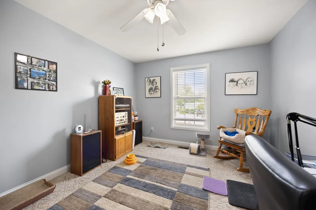 84 Elm Loop Hustonville KY 40437