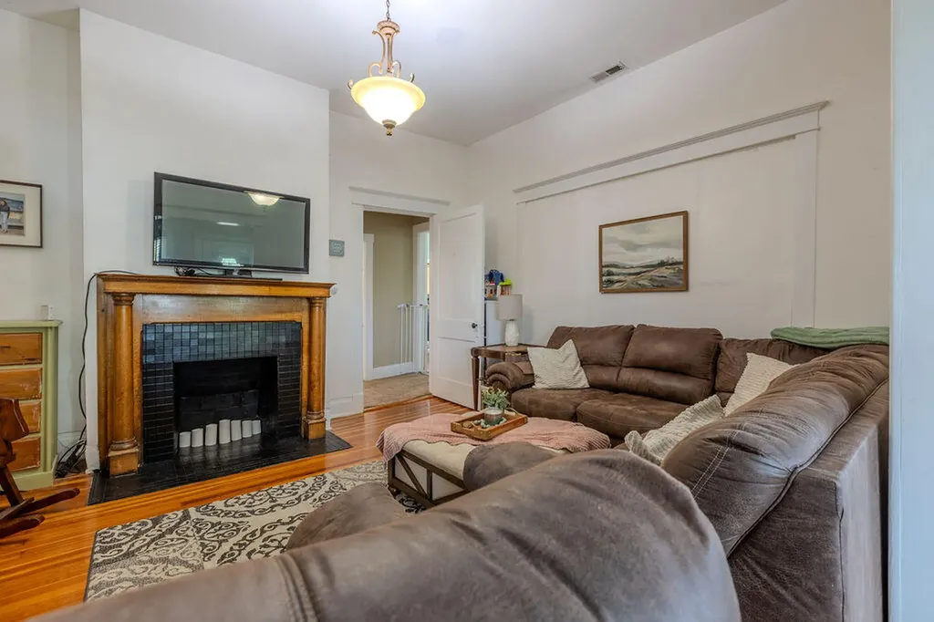 363 S Main Street Winchester KY 40391