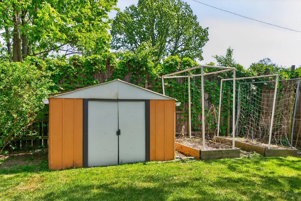 251 Rand Avenue Lexington KY 40508