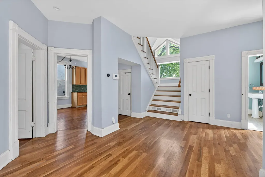 251 Rand Avenue Lexington KY 40508