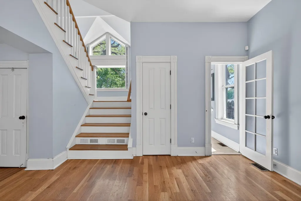 251 Rand Avenue Lexington KY 40508