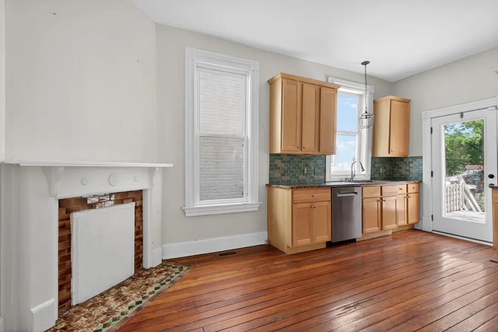 251 Rand Avenue Lexington KY 40508