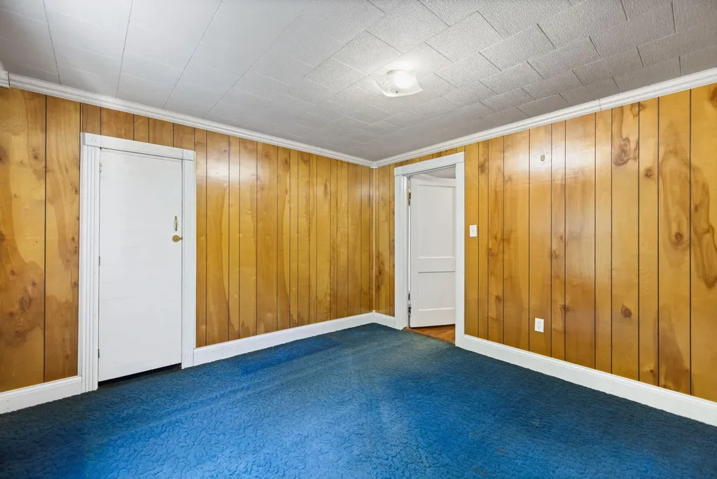 249 3rd Street Manchester KY 40962