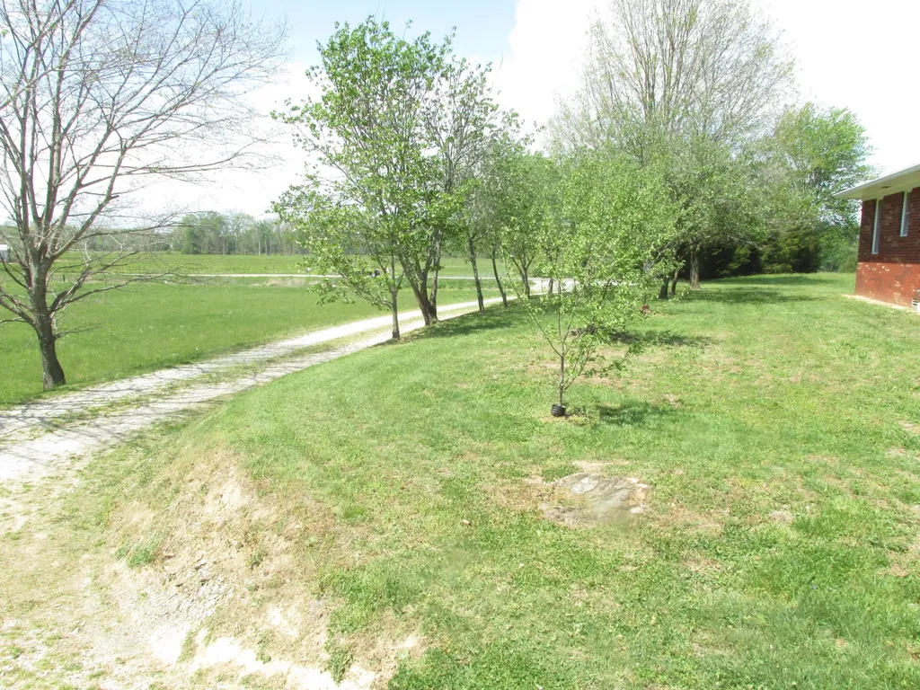 235 Science Ridge Road Jeffersonville KY 40337