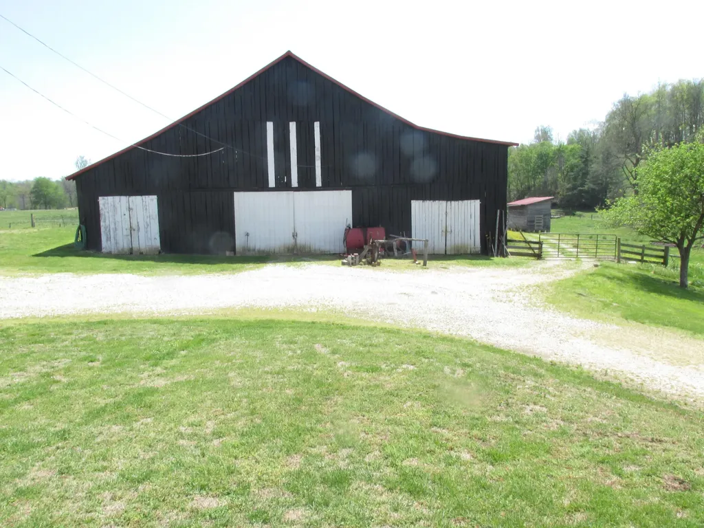235 Science Ridge Road Jeffersonville KY 40337