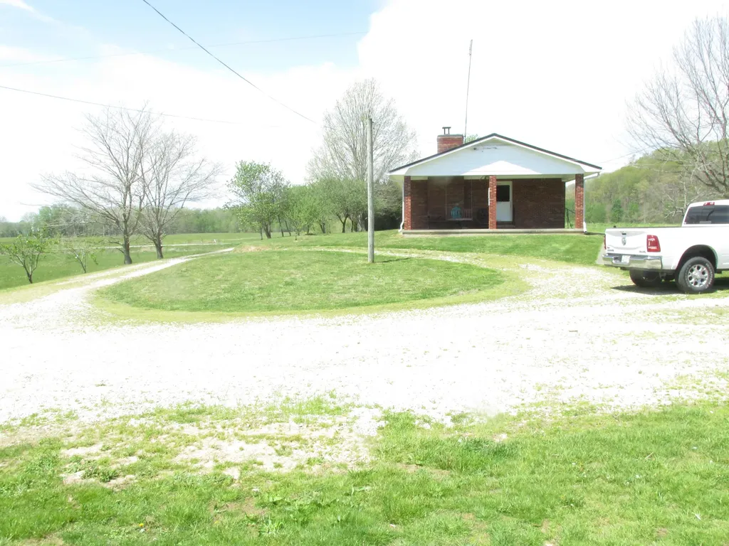 235 Science Ridge Road Jeffersonville KY 40337