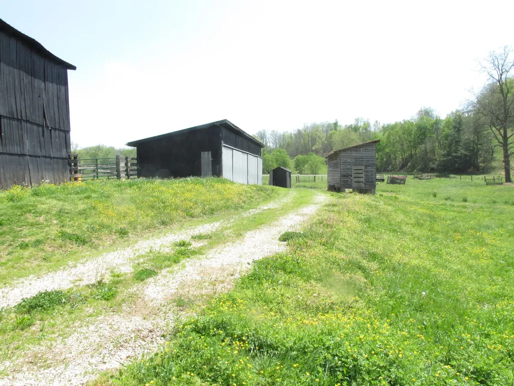 235 Science Ridge Road Jeffersonville KY 40337