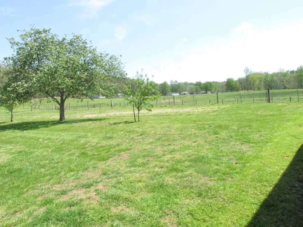 235 Science Ridge Road Jeffersonville KY 40337