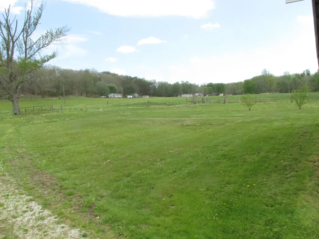 235 Science Ridge Road Jeffersonville KY 40337
