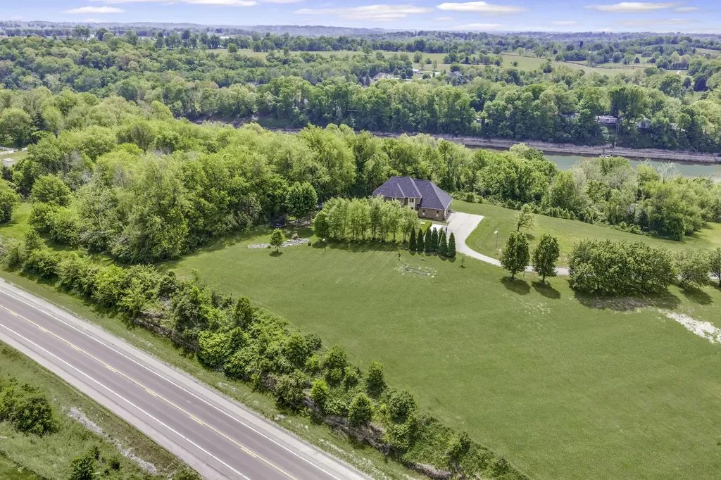 74 Kings Mill Road Danville KY 40422