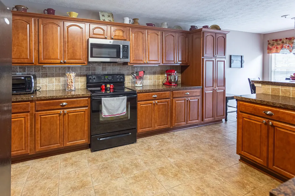 209 Timothy Drive Nicholasville KY 40356