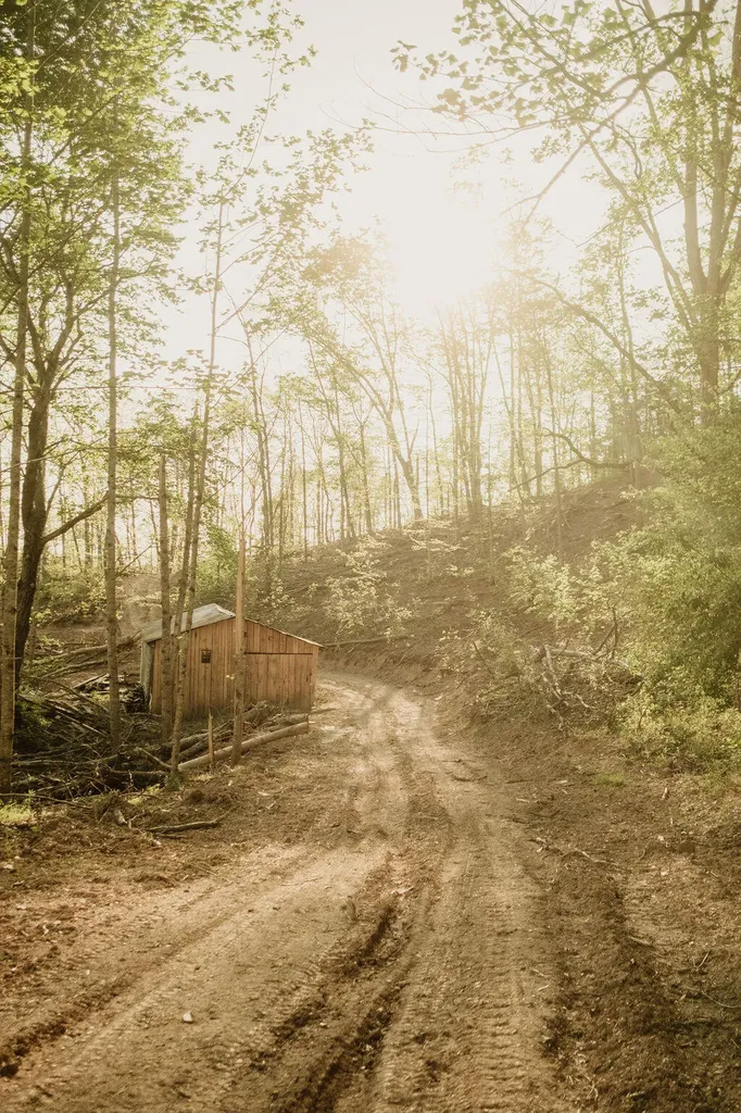 2697 Pine Ridge Road Winchester KY 40391