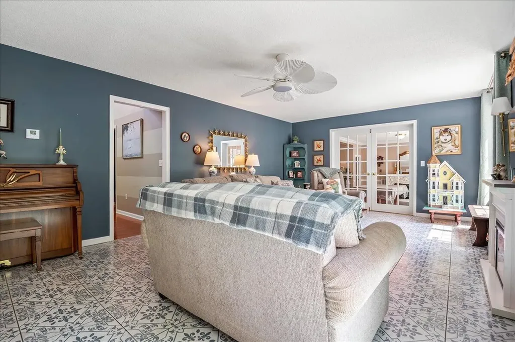 70 Elkhorn Lane Corbin KY 40701