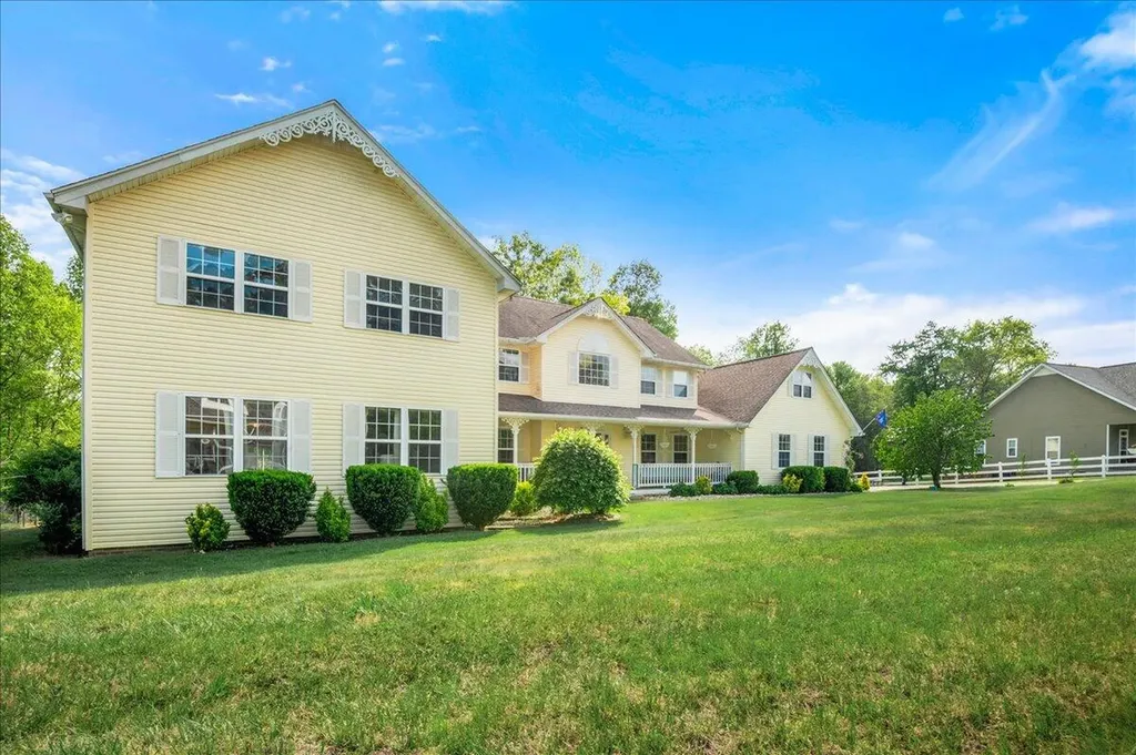 70 Elkhorn Lane Corbin KY 40701