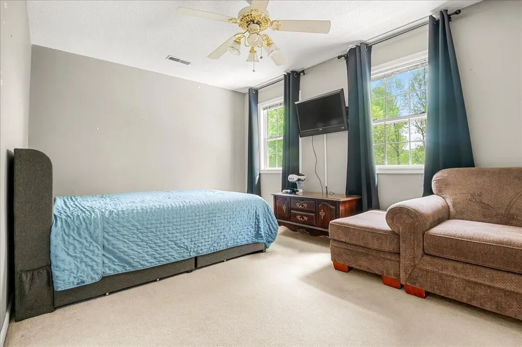 70 Elkhorn Lane Corbin KY 40701