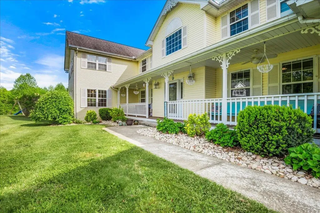 70 Elkhorn Lane Corbin KY 40701