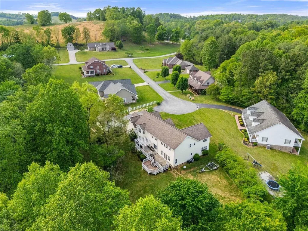 70 Elkhorn Lane Corbin KY 40701