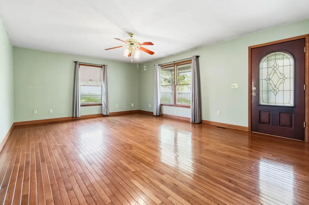 35 Vanzant Road Lily KY 40740