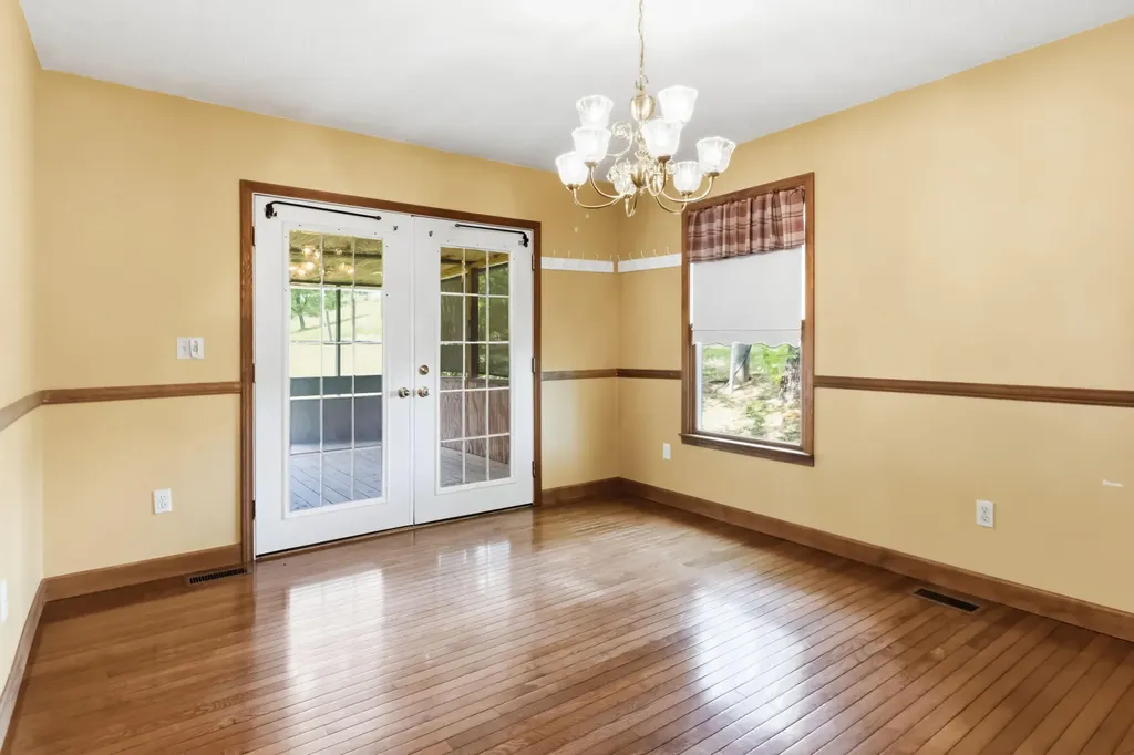 35 Vanzant Road Lily KY 40740