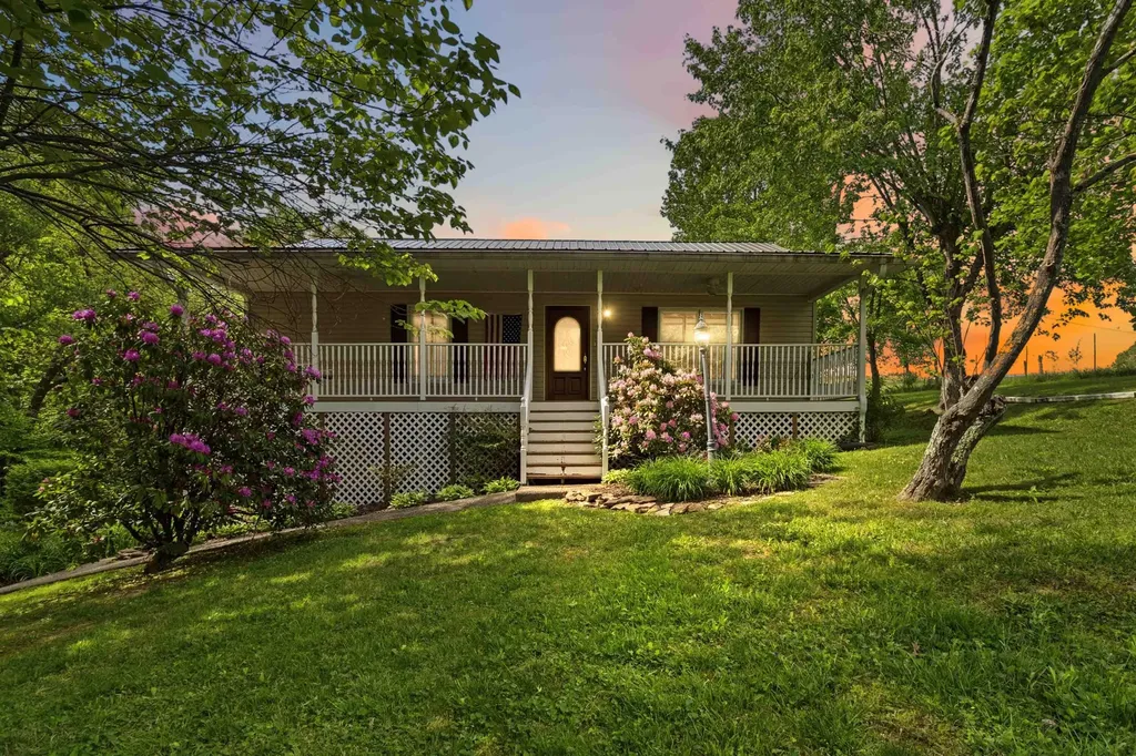 35 Vanzant Road Lily KY 40740