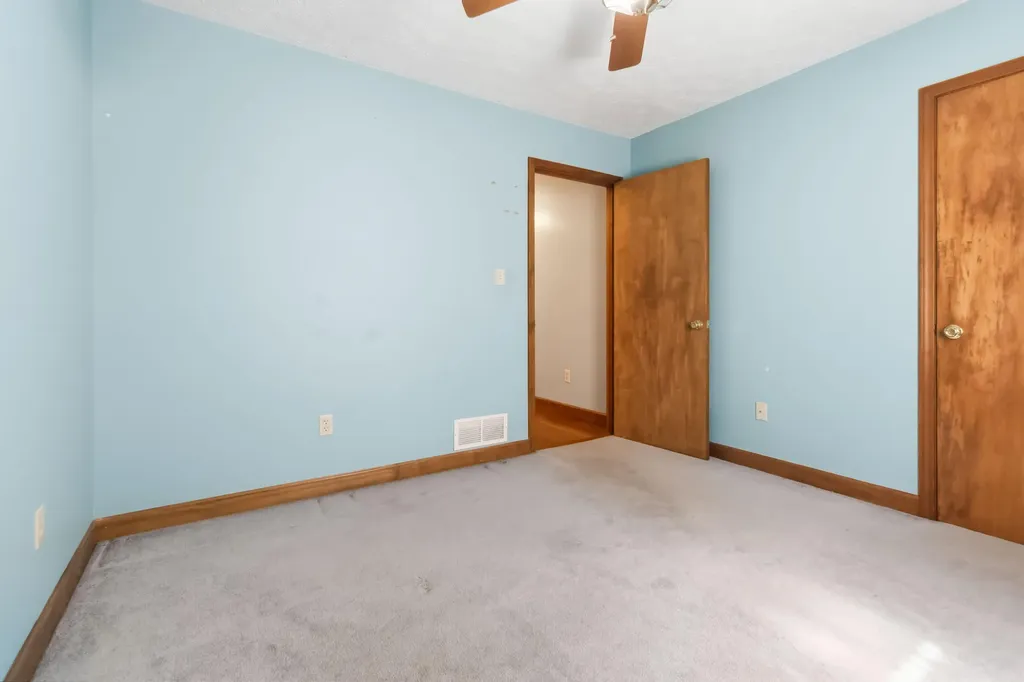 35 Vanzant Road Lily KY 40740