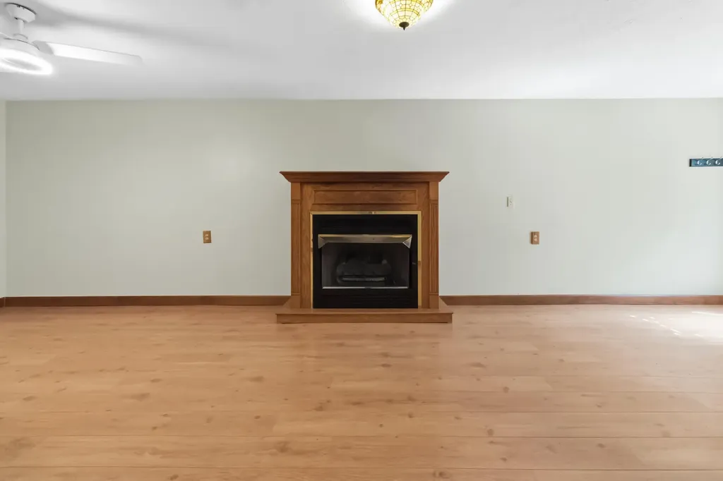 35 Vanzant Road Lily KY 40740