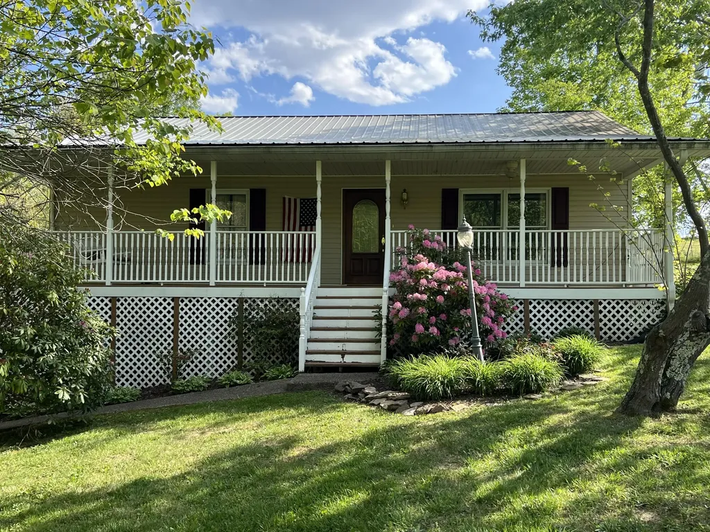 35 Vanzant Road Lily KY 40740