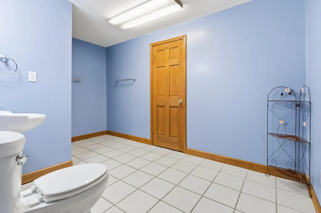 35 Vanzant Road Lily KY 40740