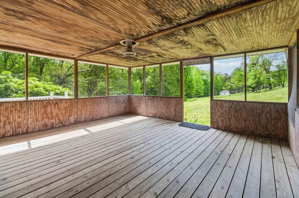 35 Vanzant Road Lily KY 40740