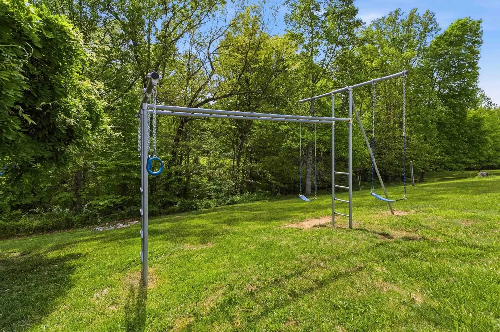 35 Vanzant Road Lily KY 40740