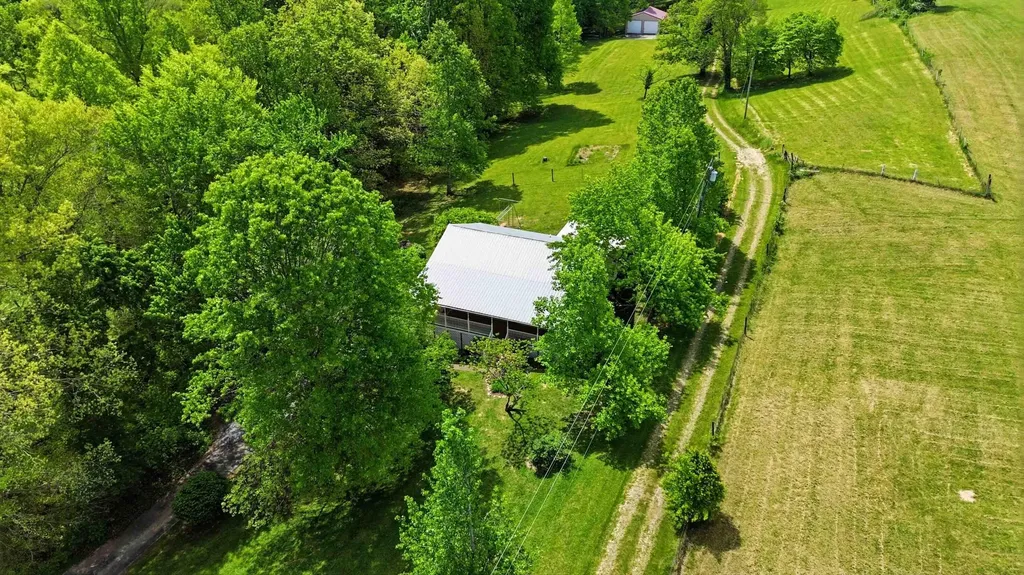 35 Vanzant Road Lily KY 40740