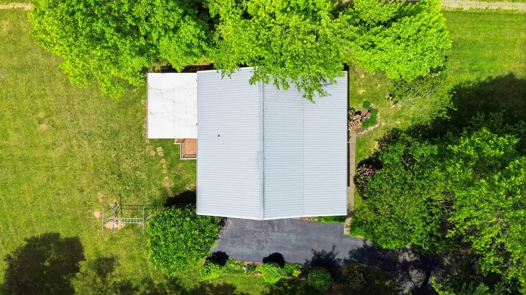 35 Vanzant Road Lily KY 40740