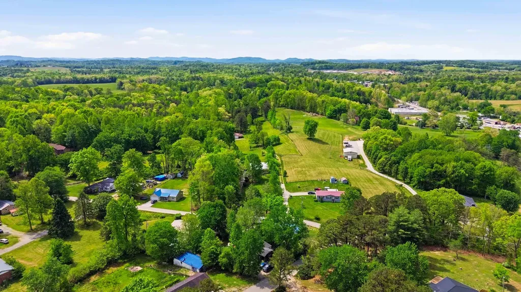 35 Vanzant Road Lily KY 40740