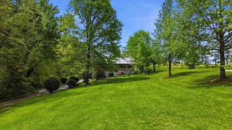 35 Vanzant Road Lily KY 40740