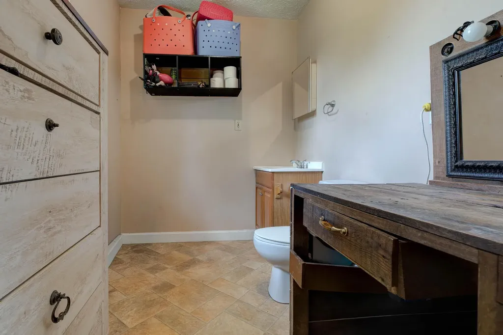 2785 Betty Gap Ridge Road Denniston KY 40316